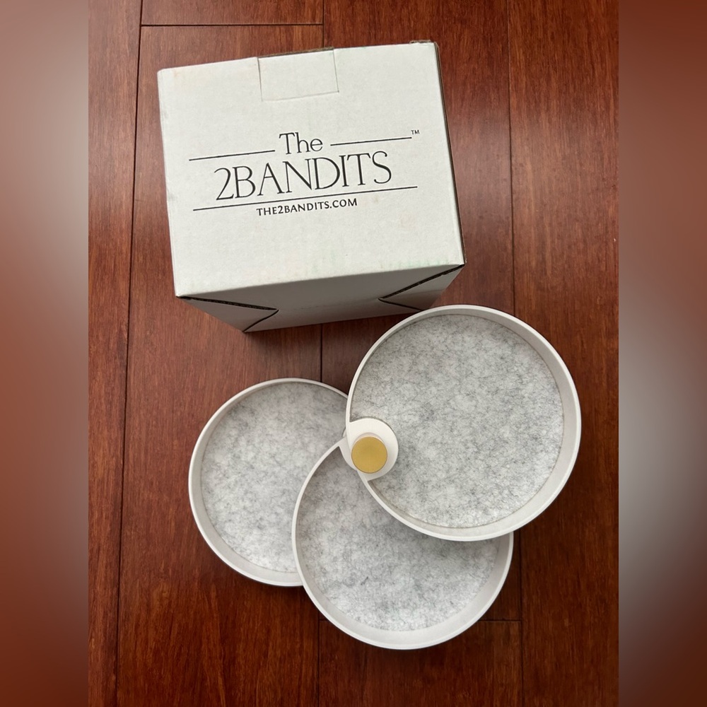 The2Bandits Tiered Catchall Tray NWT